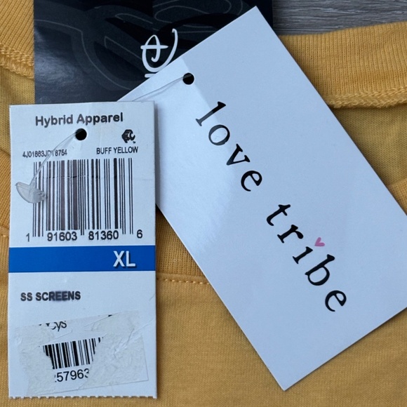 NWT DISNEY Lion King HAKUNA MATATA Graphic Yellow Cropped T Shirt Women’s Sz XL - Picture 7 of 10